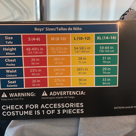 BATMAN COSTUME (small 4-6) - Picture 3 of 4